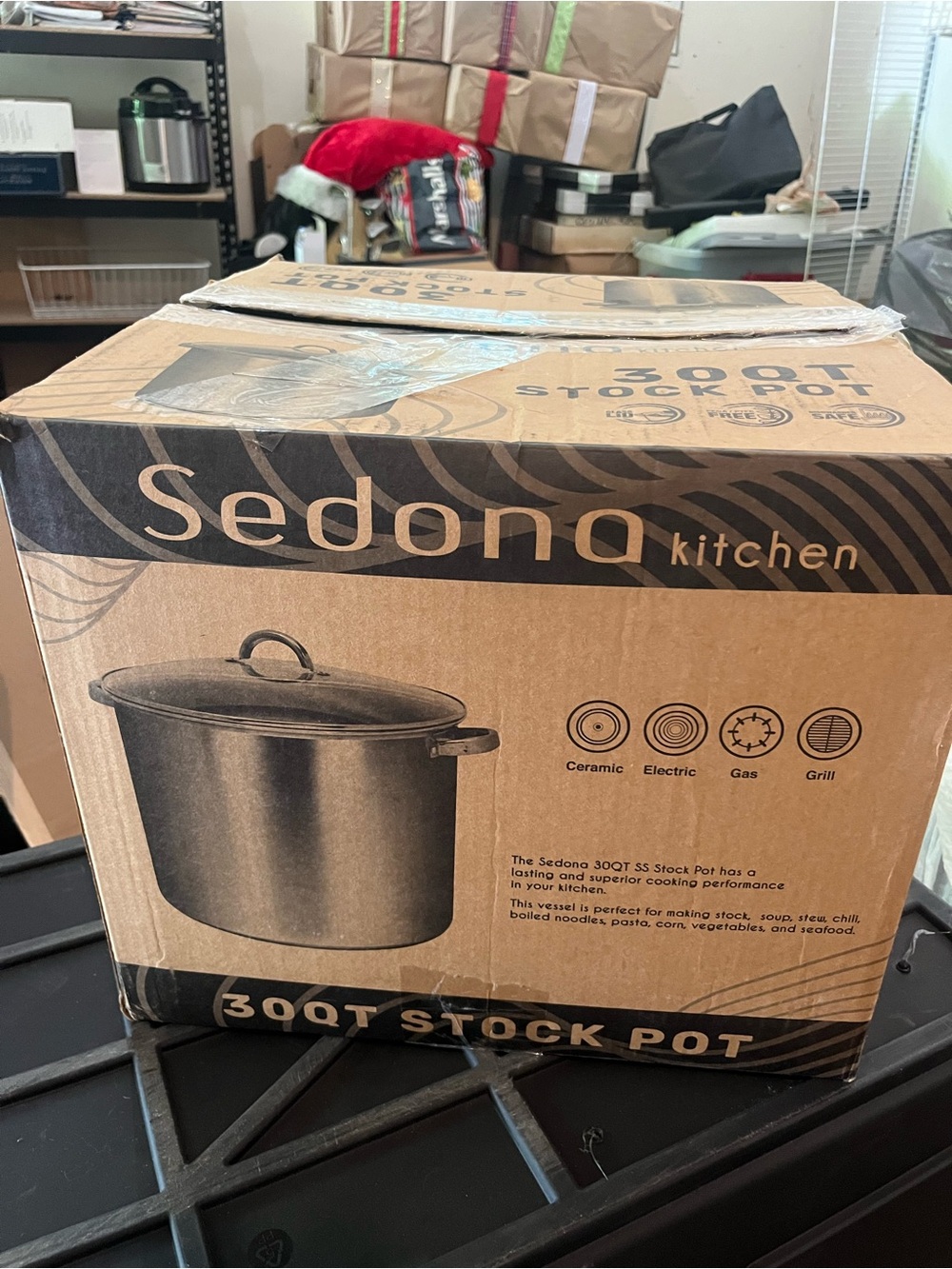 Sedona Kitchen 30 qt. Stainless Steel Stockpot - Picture 2 of 3